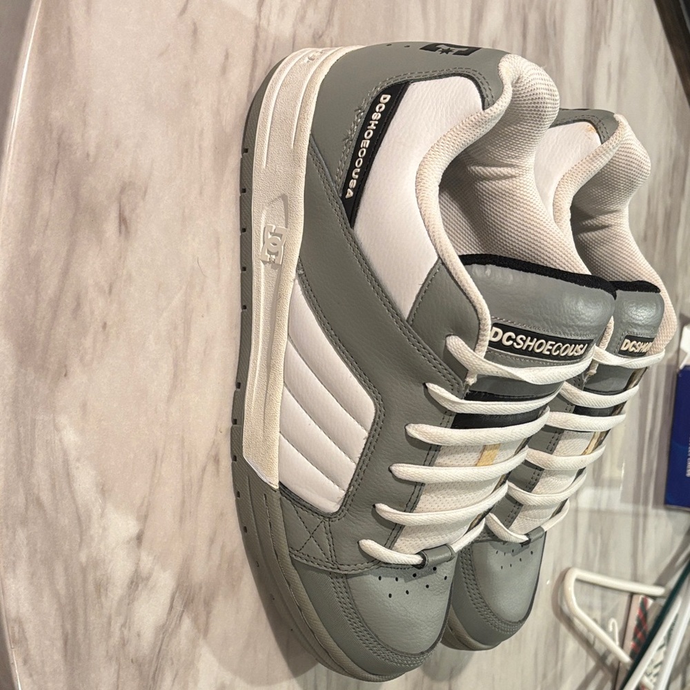 DC Men’s Gray and White Court Sneakers